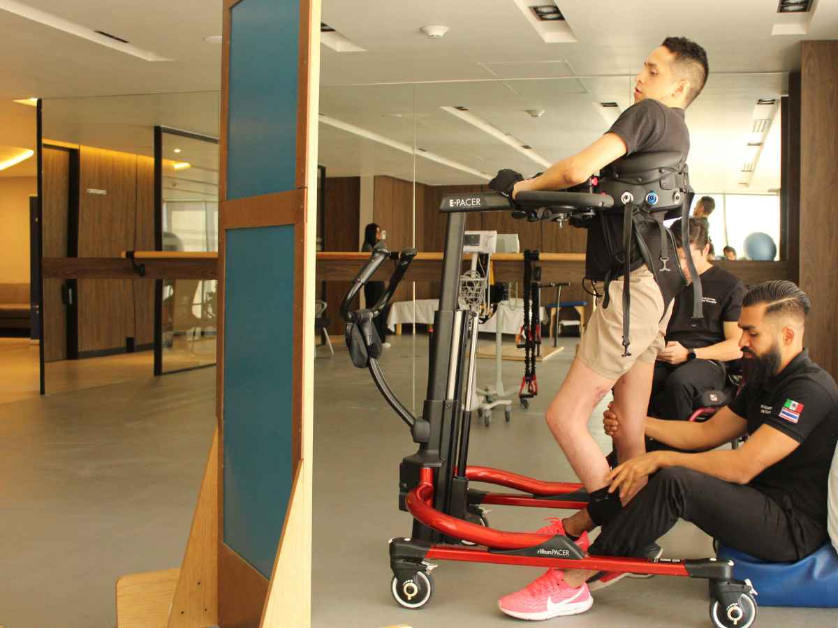 Verita Neuro showing Horatio during rehabilitation